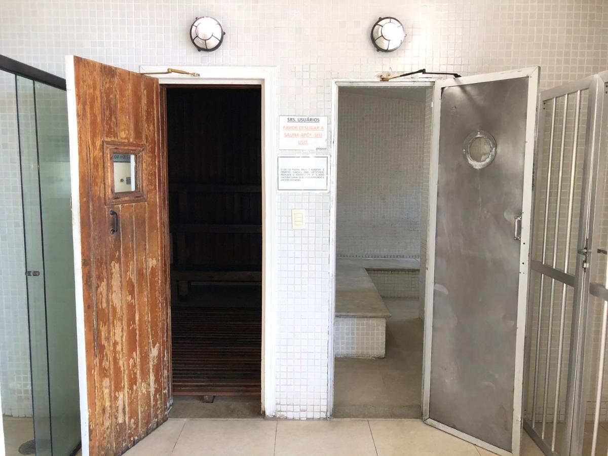 Apto aconchegante, bem localizado, churrasqueira na varanda, serviço de limpeza diária, serviço de praia - Pitangueiras - Guarujá Exterior foto
